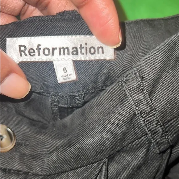 Reformation Mason Black High-Waisted Shorts size 6