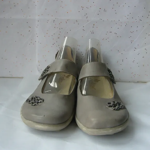 Rieker Gray Leather Mary Jane Comfort Shoe 39 EUC!