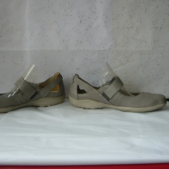 Rieker Gray Leather Mary Jane Comfort Shoe 39 EUC!