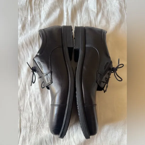 Rockport men shoes