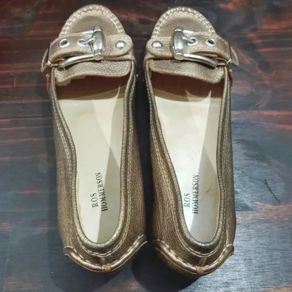 Ros Hommerson Leather Moccasins Gold Buckle Moc Loafer Slip-on Shoes 8.5