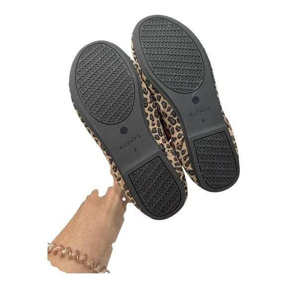 Rothys Girl's Brown Knit Leopard Cheetah Print Slip on Flat Loafer Shoes Size 4