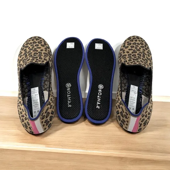 Rothys Girl's Brown Knit Leopard Cheetah Print Slip on Flat Loafer Shoes Size 4