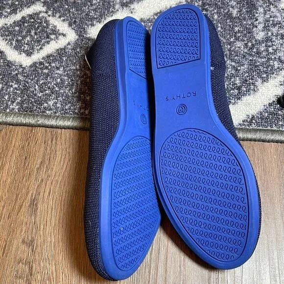 Rothy’s navy blue size 7 retired white halo woman’…