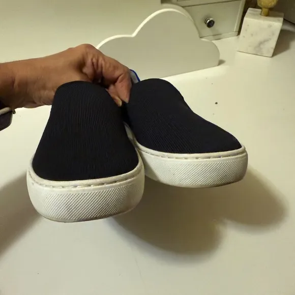 Rothys | The Original Slip On Loafers | Black | Blue White HeelStripe SZ 9