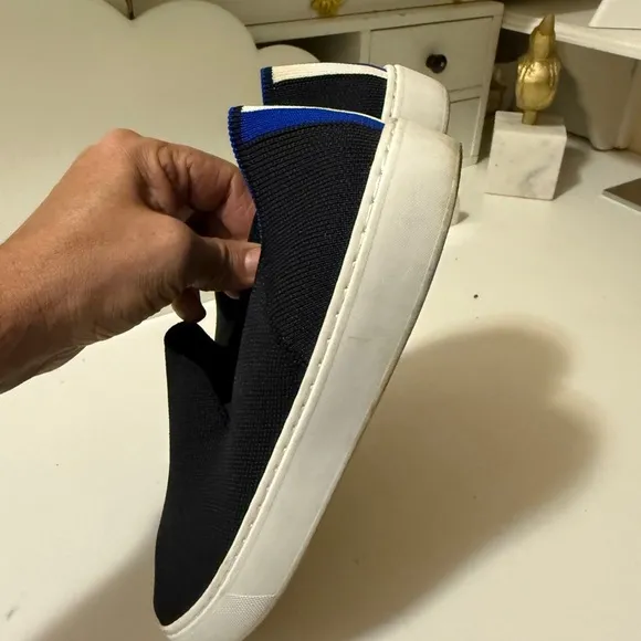 Rothys | The Original Slip On Loafers | Black | Blue White HeelStripe SZ 9