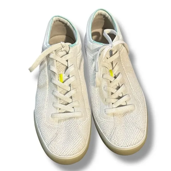 Rothys White Lace Up Terry Cloth Rubber Sole Tennis Sneaker Shoes Size 9