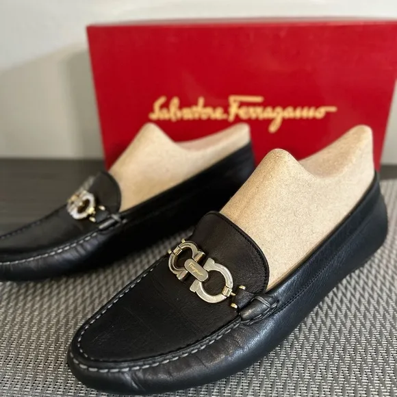 Salvatore Ferragamo Black Leather Loafers for Women