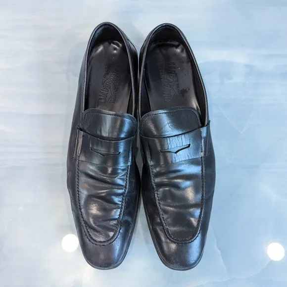 Salvatore Ferragamo black leather shoes