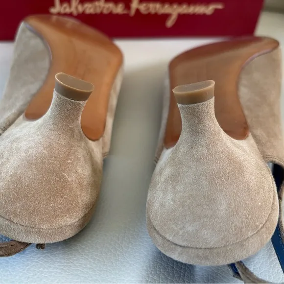 Salvatore Ferragamo DEDICA Slingback, Size 8.5