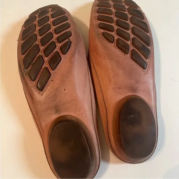 Salvatore Ferragamo gancini Sz 9.5 Mules Loafers Women