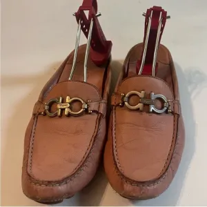 Salvatore Ferragamo gancini Sz 9.5 Mules Loafers Women