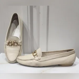 Salvatore Ferragamo Leather Loafers / Flats Women Size 7.5