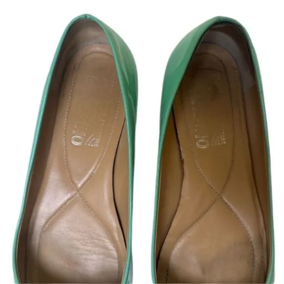 SALVATORE FERRAGAMO Turquoise Patent Lather Varina Ballet Flats