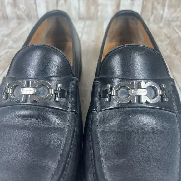 Salvatore Ferragamo leather loafers Mens 10‎