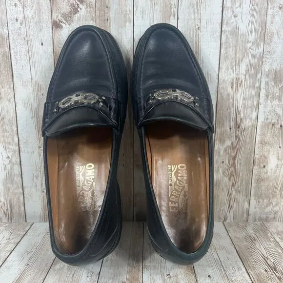 Salvatore Ferragamo leather loafers Mens 10‎