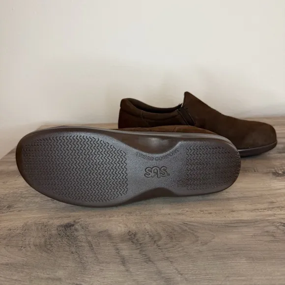 SAS Shoes Viva Slip On Women Loafers Brown Suede Leather Pattern Comfort 8.5 M