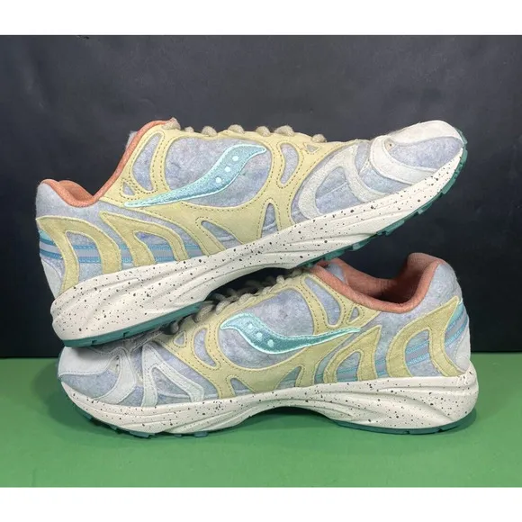 Saucony Grid Azura 2000 Felt Green Limited Edition Running Shoes | Men Size 9.5
