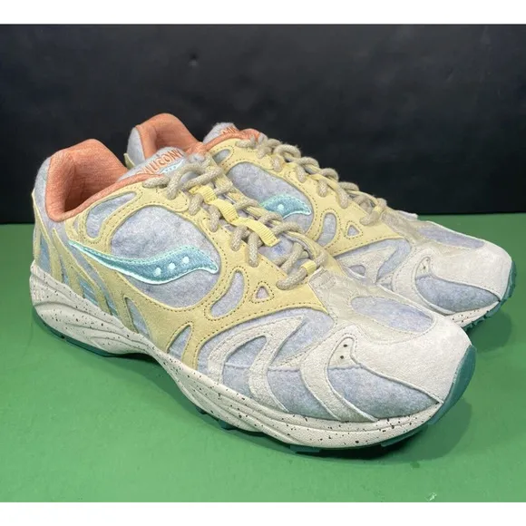 Saucony Grid Azura 2000 Felt Green Limited Edition Running Shoes | Men Size 9.5