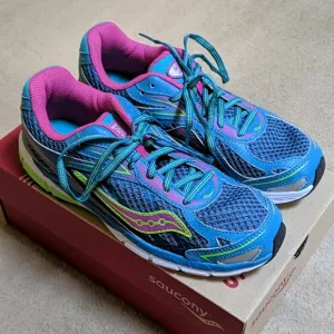 Saucony Ride 8 running shoes