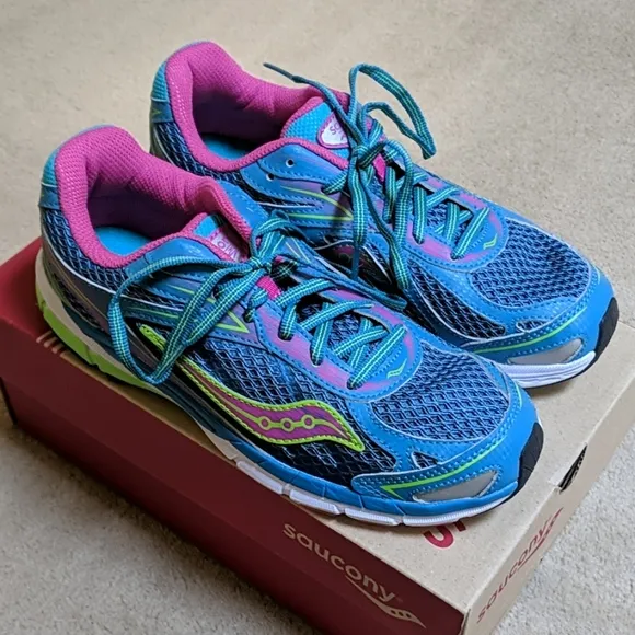 Saucony Ride 8 running shoes