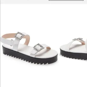 Schutz Rutz crystal buckle sandal size 7,5