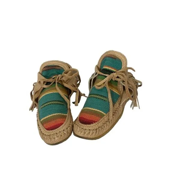SERAPE Pattern Leather Moccasins - Wind Dancer Moccasin Shoes - Size 6