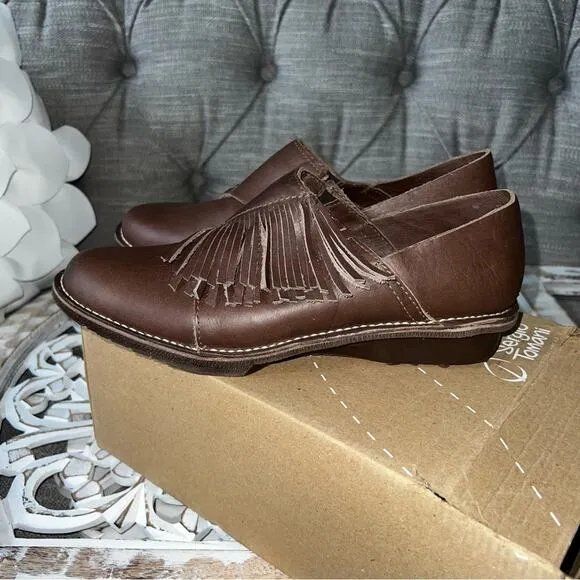 Sergio Tomani Brown Leather Fringe Loafers Shoes Women’s 40 US 9.5 NEW
