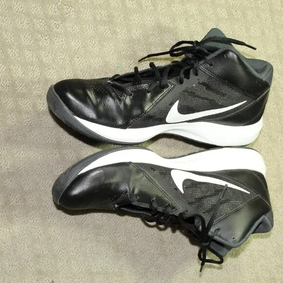 Size 12 - Nike The Air Overplay IX Black White Athletic Shoes 831572-001