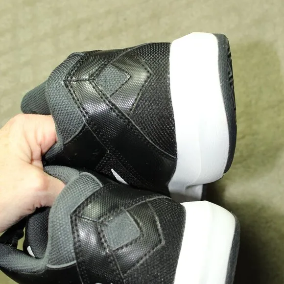 Size 12 - Nike The Air Overplay IX Black White Athletic Shoes 831572-001