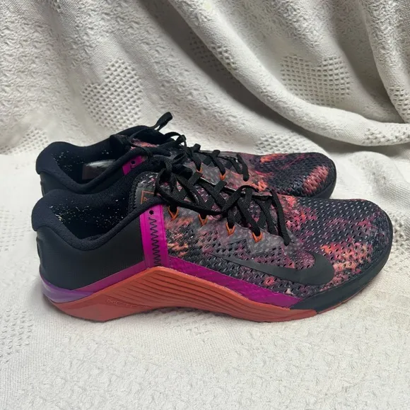 Size 13 Nike Men’s Metcon 6 Martian Sunrise Preowned Purple Orange CK9388-003