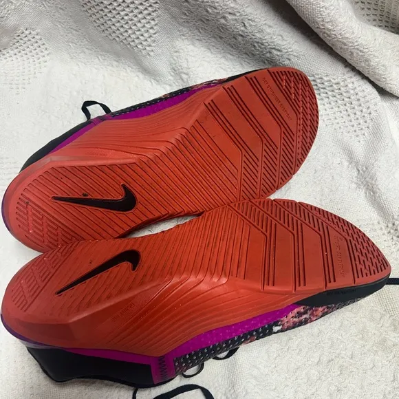 Size 13 Nike Men’s Metcon 6 Martian Sunrise Preowned Purple Orange CK9388-003