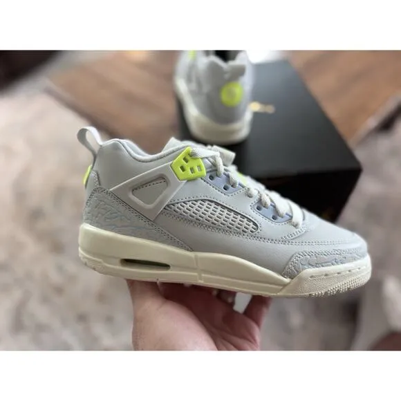 Size 4Y - Jordan Spizike Low Youth Photon Dust Volt Sail IB4465-025
