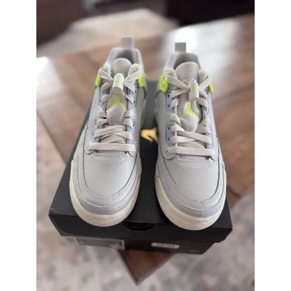 Size 4Y - Jordan Spizike Low Youth Photon Dust Volt Sail IB4465-025