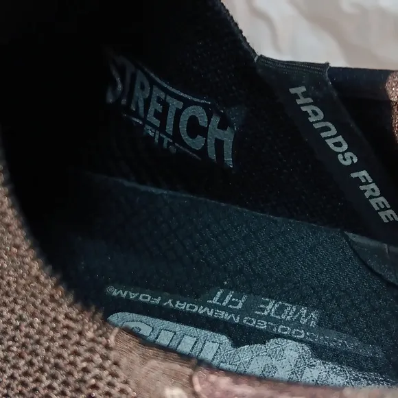 Skechers Black Sneakers with Sock-Like Fit and Wave Sole