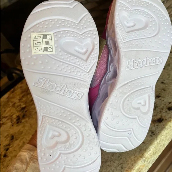 Sketchers Heart Light Up Shoes Pink Glittery Sneakers White Sole