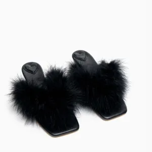 Sleeper Pom Kitten Heel Mules with Feathers in Black SZ 37 NWT