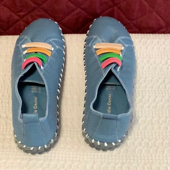 Soft leather women shoe Sz 39