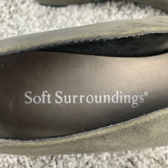 Soft surroundings Shoes Women Size 8.5 Gray Suede Fabrizia Pointed Toe Wedge