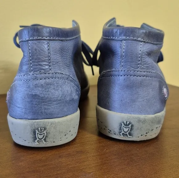 Softinos By Fly London Isleen High Top Lace Up Soft Leather Sneakers(38)7.5
