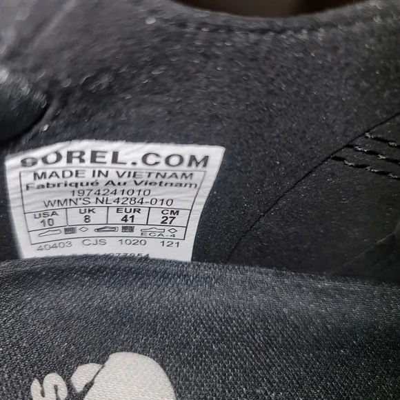 SOREL Kinetic Rush Ripstop City Sneakers Women's 10M black EUC