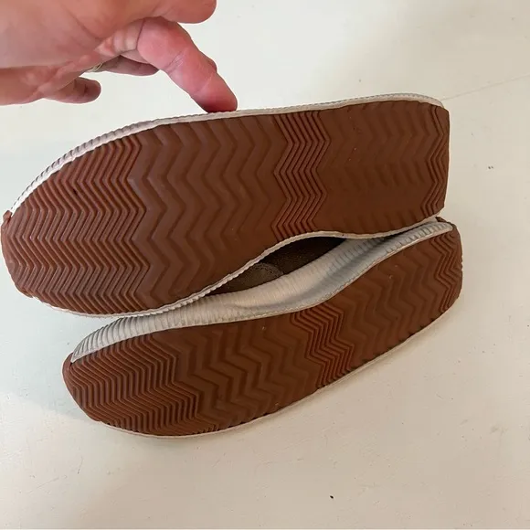 SOREL- Out N About Plus Slip-On Sage Shoes Casual Travel Comfort