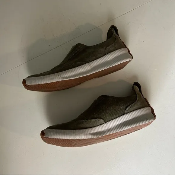 SOREL- Out N About Plus Slip-On Sage Shoes Casual Travel Comfort