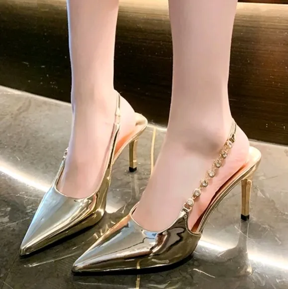 Spring/Summer New Design Pointy Toe Gold Rhinestone Decor Chain Detail High Heel