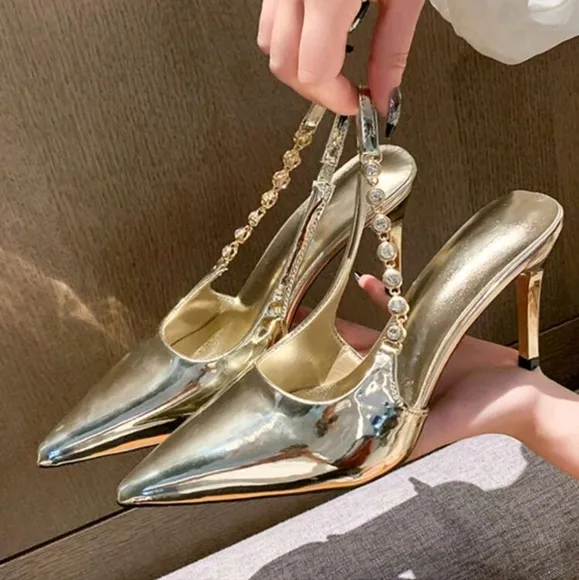 Spring/Summer New Design Pointy Toe Gold Rhinestone Decor Chain Detail High Heel