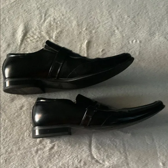 Stacy Adams Black Leather Loafers with Metal Buckle