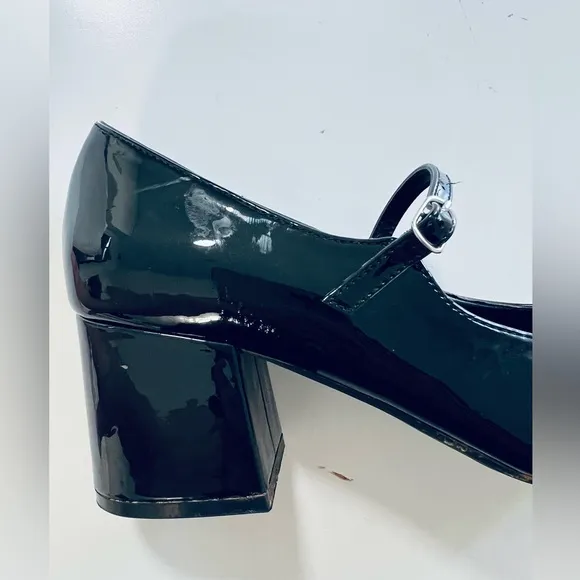Steve Madden Black  Shoes 8.5