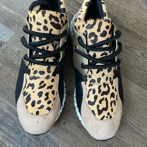Steve Madden Cliff Sneakers 7.5/8