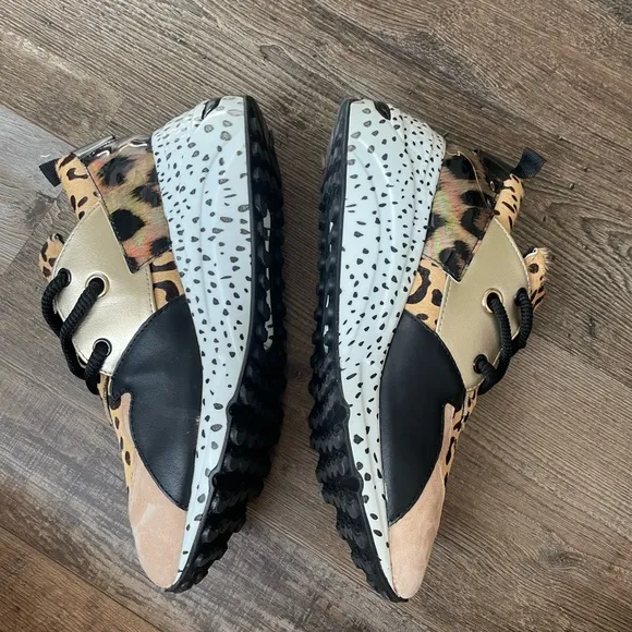 Steve Madden Cliff Sneakers 7.5/8