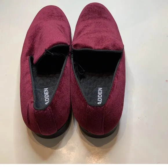 Steve Madden men’s loafers, size 9.5 -7.5 Burgundy Velvet Loafers
